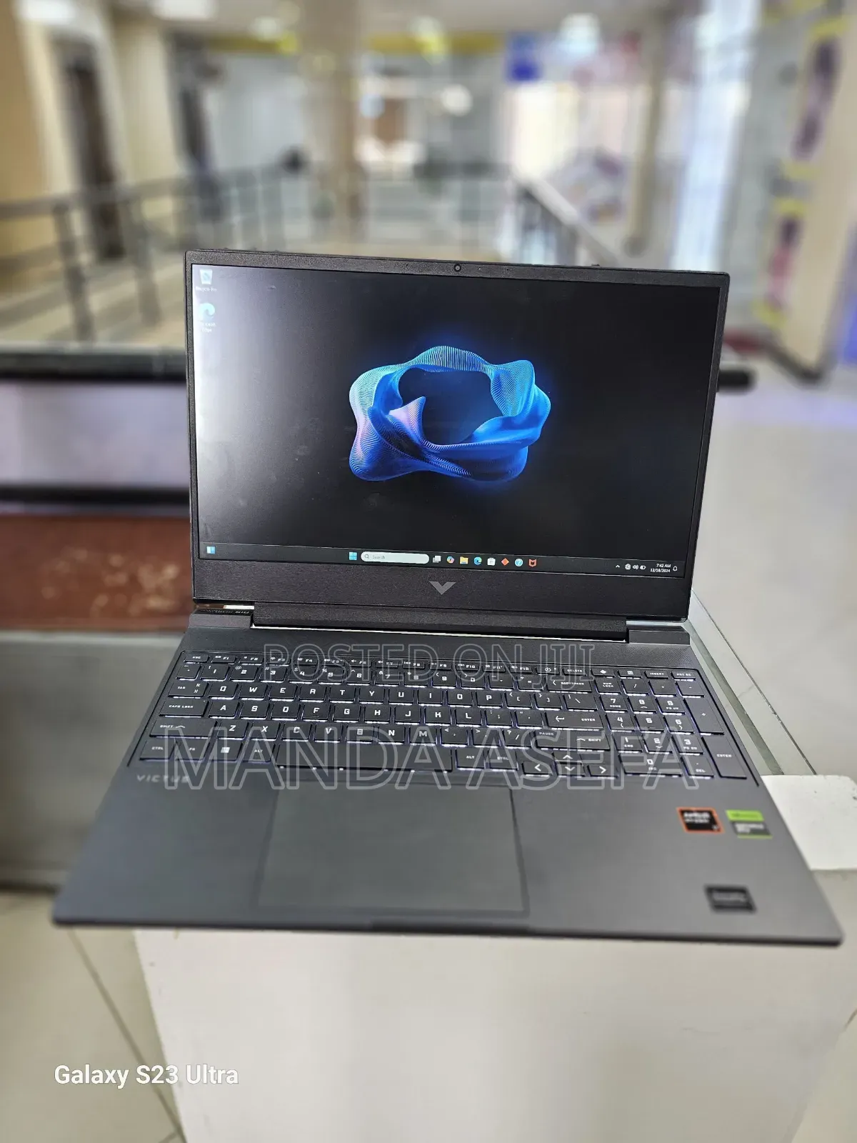 New Laptop HP Victus 16 16GB AMD Ryzen 7 SSD 1T