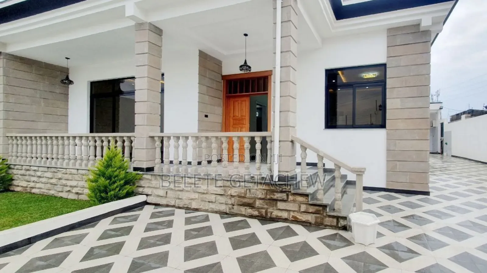 4bdrm Villa in Cmc Wosen, Luxury, Bole for sale