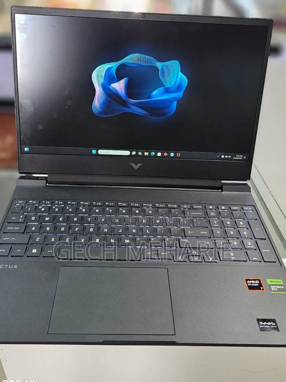 New Laptop HP Victus 16 16GB AMD Ryzen 7 SSD 1T