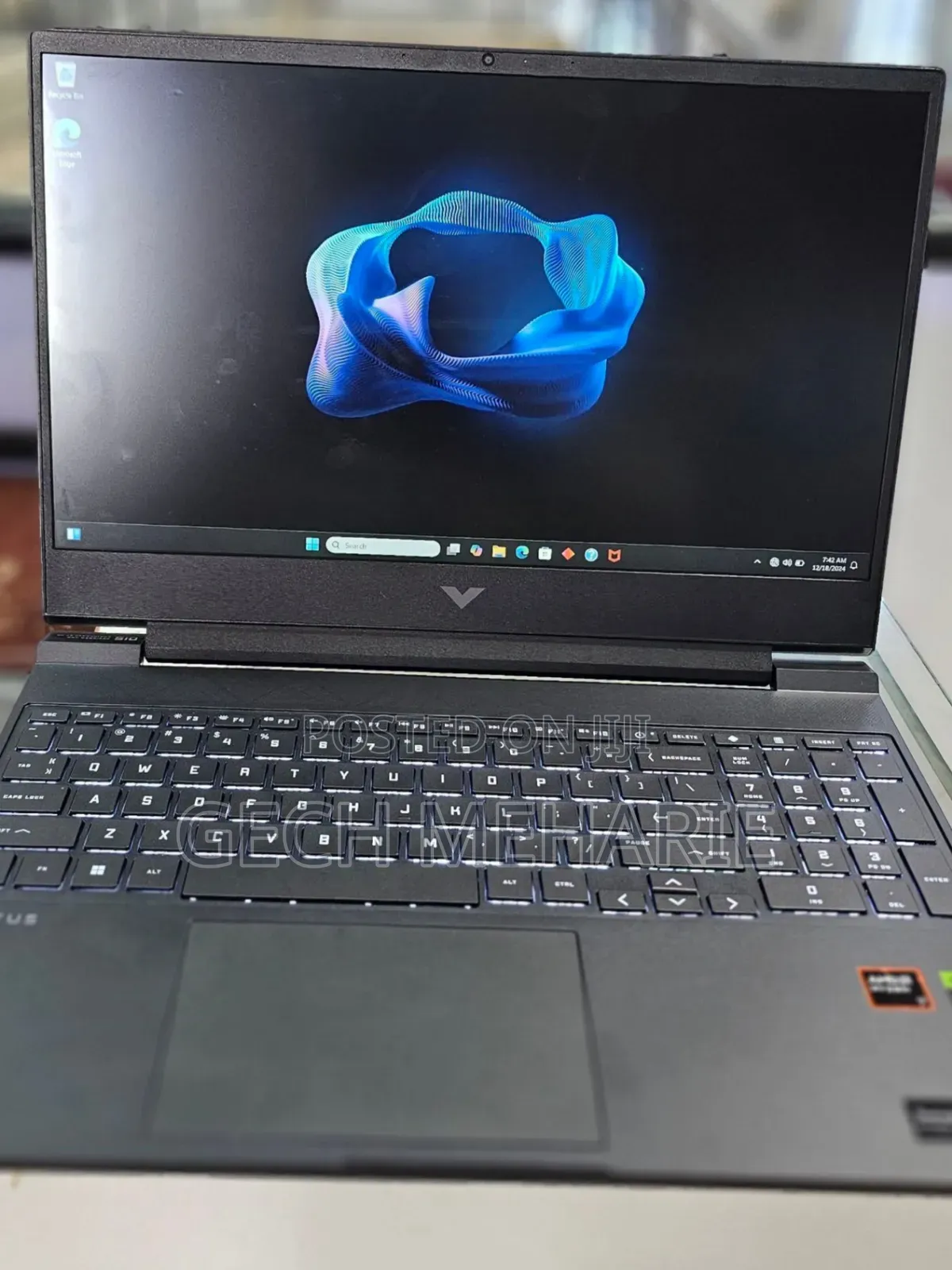 New Laptop HP Victus 16 16GB AMD Ryzen 7 SSD 1T