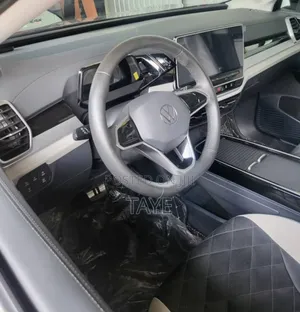 New Volkswagen ID.6 2022 Blue