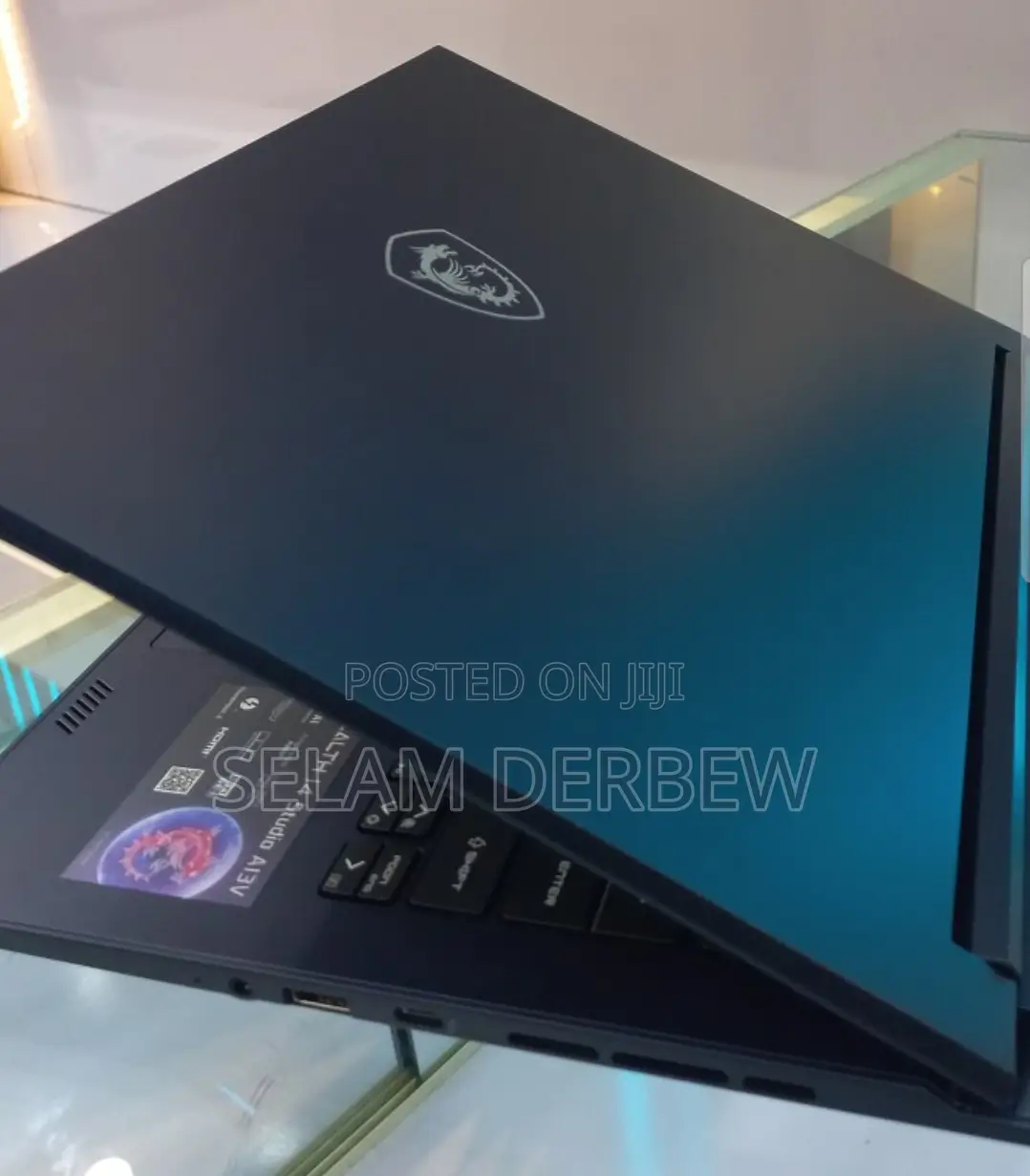 New Laptop MSI GS75 Stealth 16GB Intel Core I7 SSD 1T