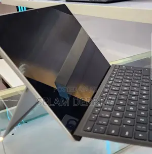 New Laptop Microsoft Surface Pro 7 8GB Intel Core I5 SSD 256GB