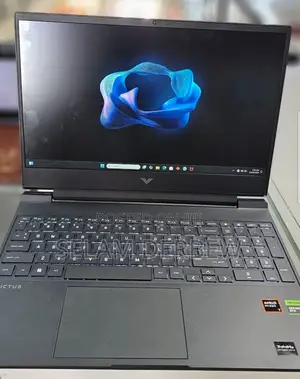 New Laptop HP Victus 16 16GB AMD Ryzen 7 SSD 1T