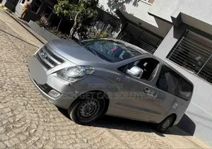 Hyundai Starex 2013 Grey