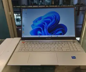 New Laptop Asus VivoBook 15 X505BA 16GB Intel Core I5 SSD 512GB