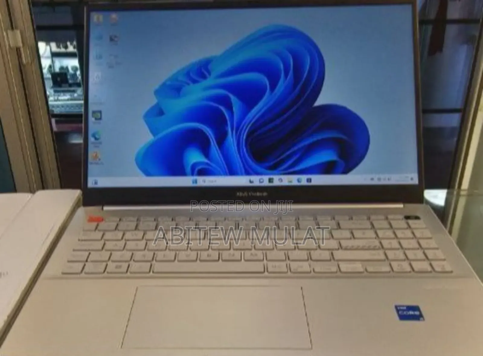 New Laptop Asus VivoBook 15 X505BA 16GB Intel Core I5 SSD 512GB