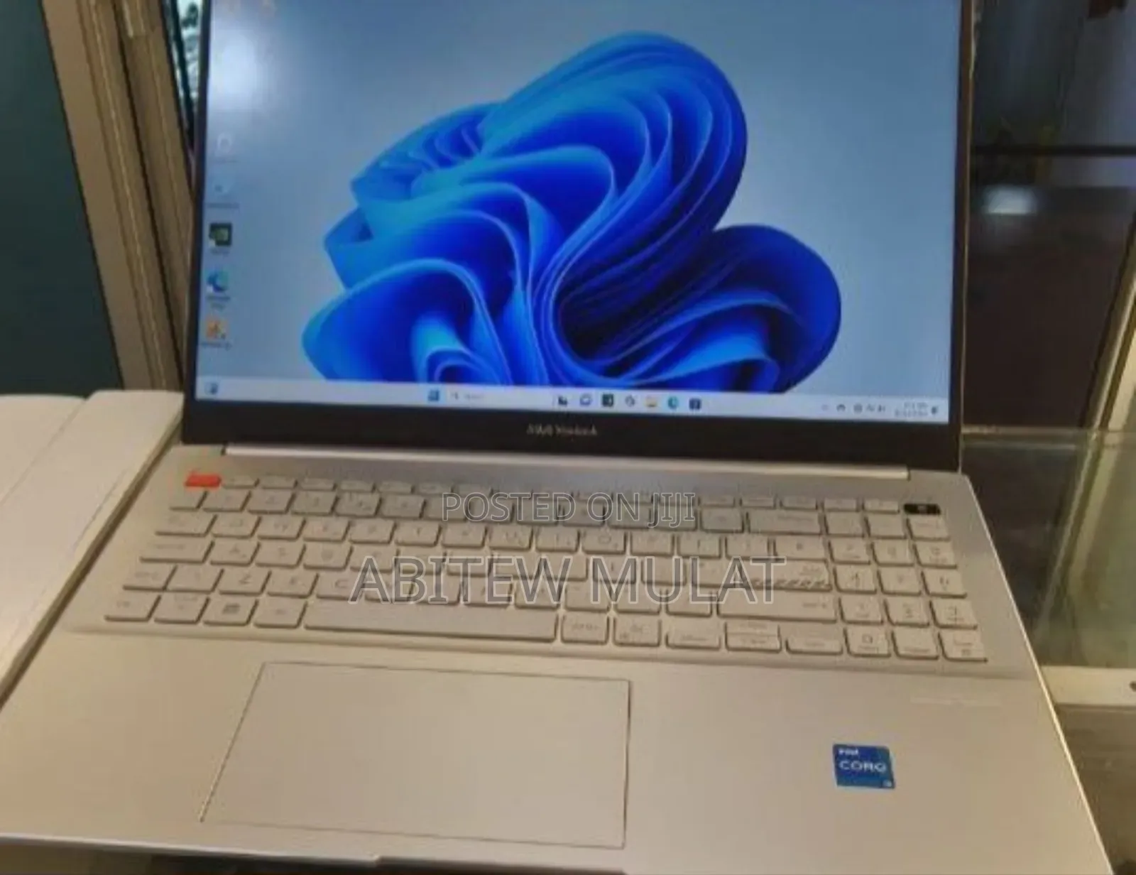 New Laptop Asus VivoBook 15 X505BA 16GB Intel Core I5 SSD 512GB