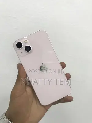 Photo - Apple iPhone 13 128 GB Pink