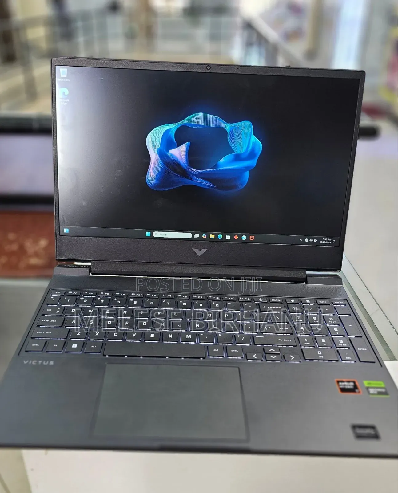 New Laptop HP Victus 16 16GB AMD Ryzen 7 SSD 1T