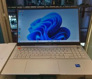 New Laptop Asus VivoBook 15 X505BA 16GB Intel Core I5 SSD 512GB