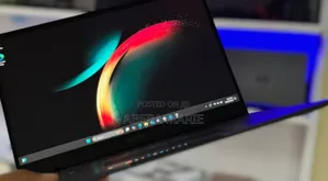 Photo - New Laptop Samsung 8GB Qualcomm Snapdragon X Plus SSD 256GB