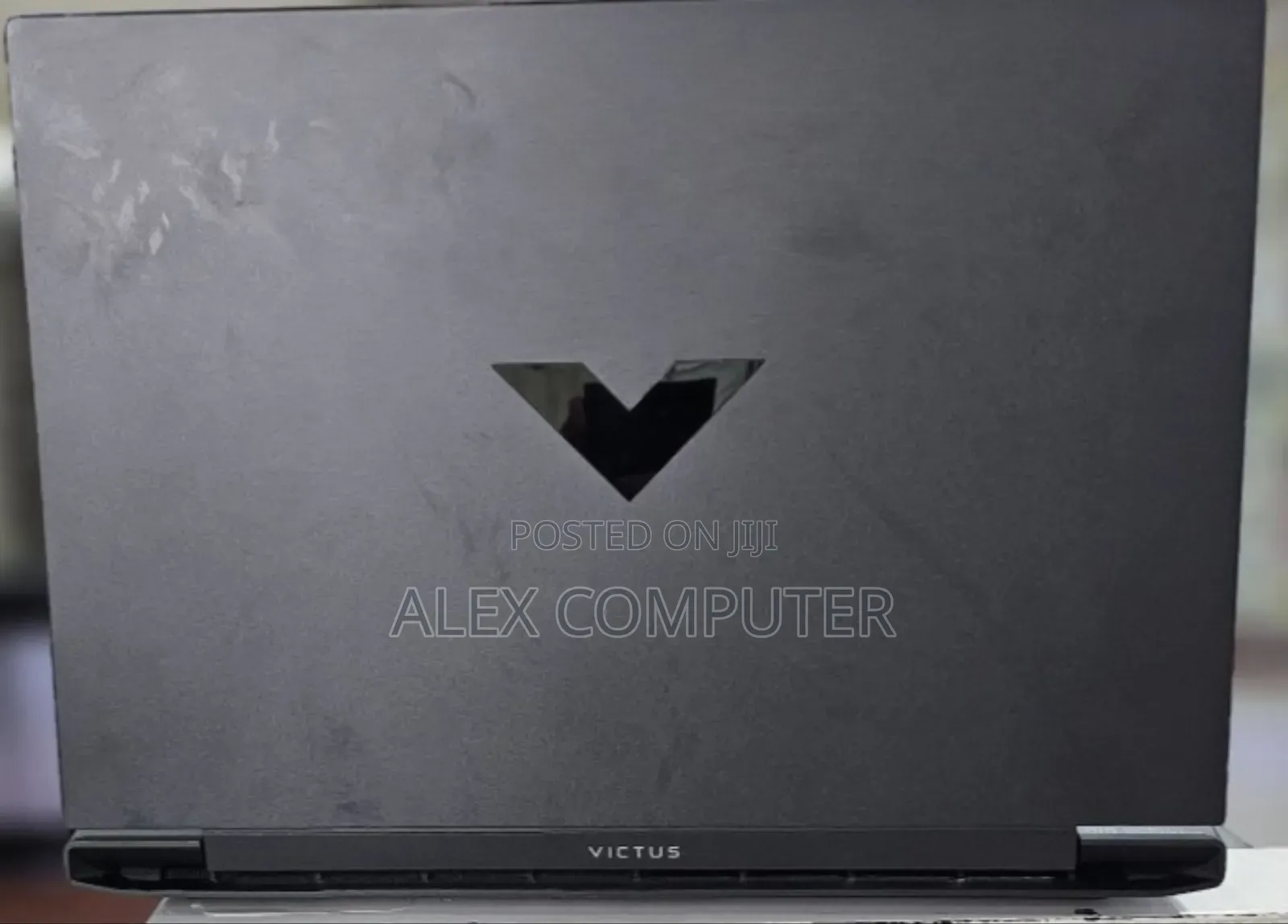 New Laptop HP Victus 16 16GB AMD Ryzen 7 SSD 1T