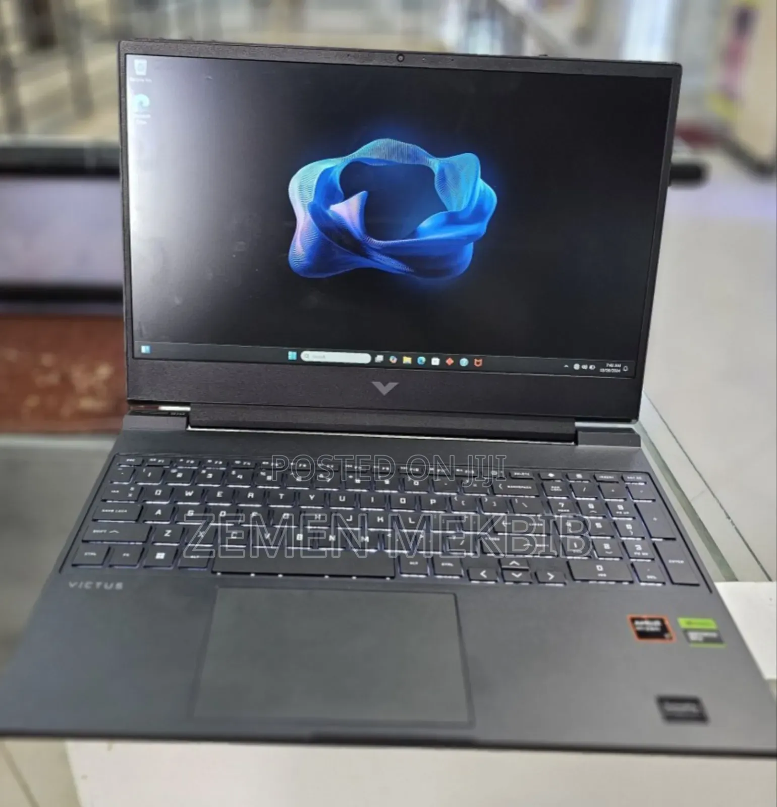 New Laptop HP Victus 15 16GB AMD Ryzen 7 SSD 1T