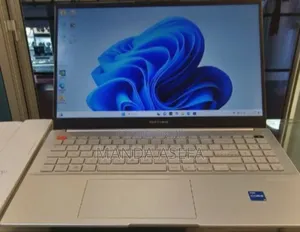 New Laptop Asus VivoBook 15 X505BA 16GB Intel Core I5 SSD 512GB