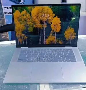 Photo - New Laptop Dell Inspiron 16 5620 16GB Intel Core I7 SSD 512GB