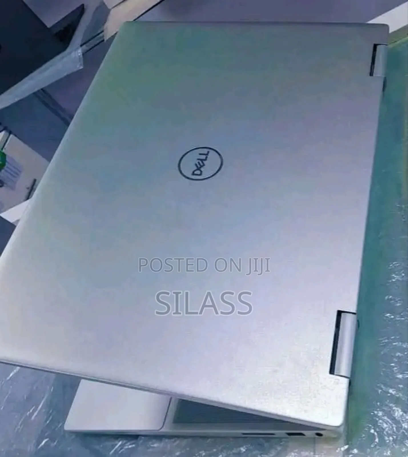 New Laptop Dell Inspiron 16 5620 16GB Intel Core I7 SSD 512GB