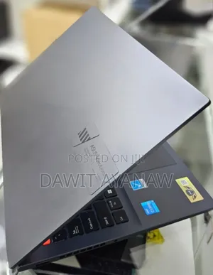 New Laptop Asus VivoBook 15 X505BA 16GB Intel Core I5 SSD 512GB