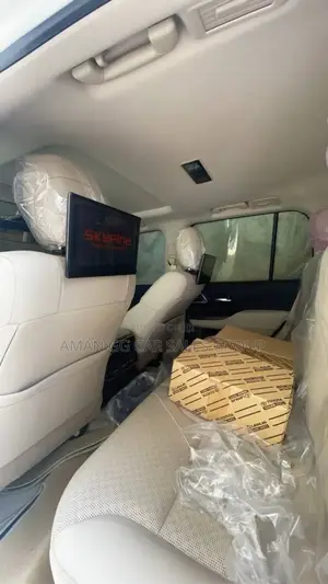 New Toyota Land Cruiser 2023 White