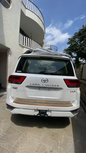 New Toyota Land Cruiser 2023 White