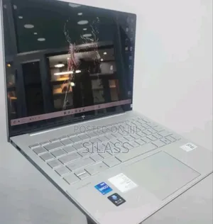 New Laptop HP Envy Pro 16GB Intel Core I7 SSD 512GB