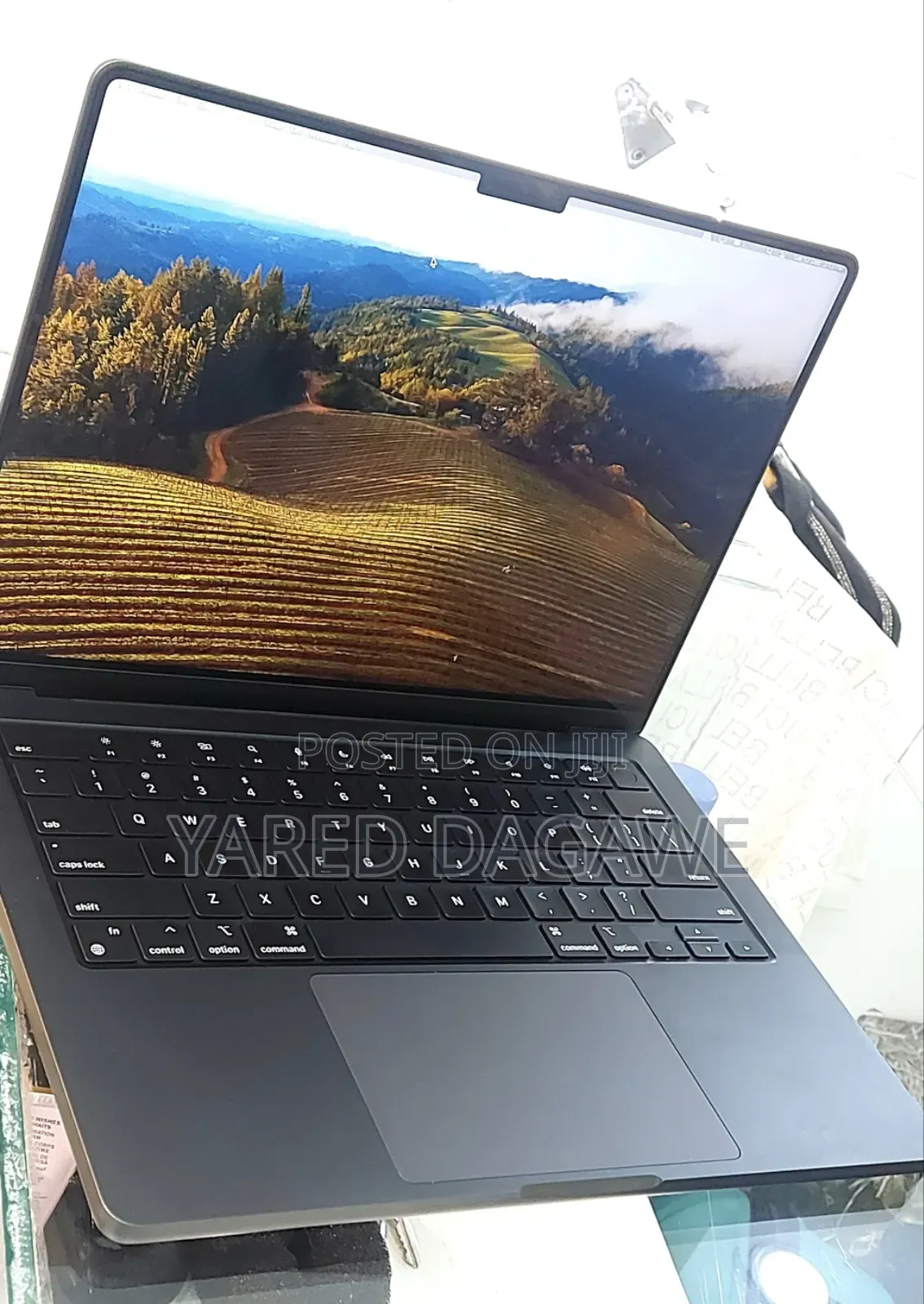 New Apple MacBook Pro 2023 M3 14-Inch 18GB Apple M3 Pro SSD 512GB