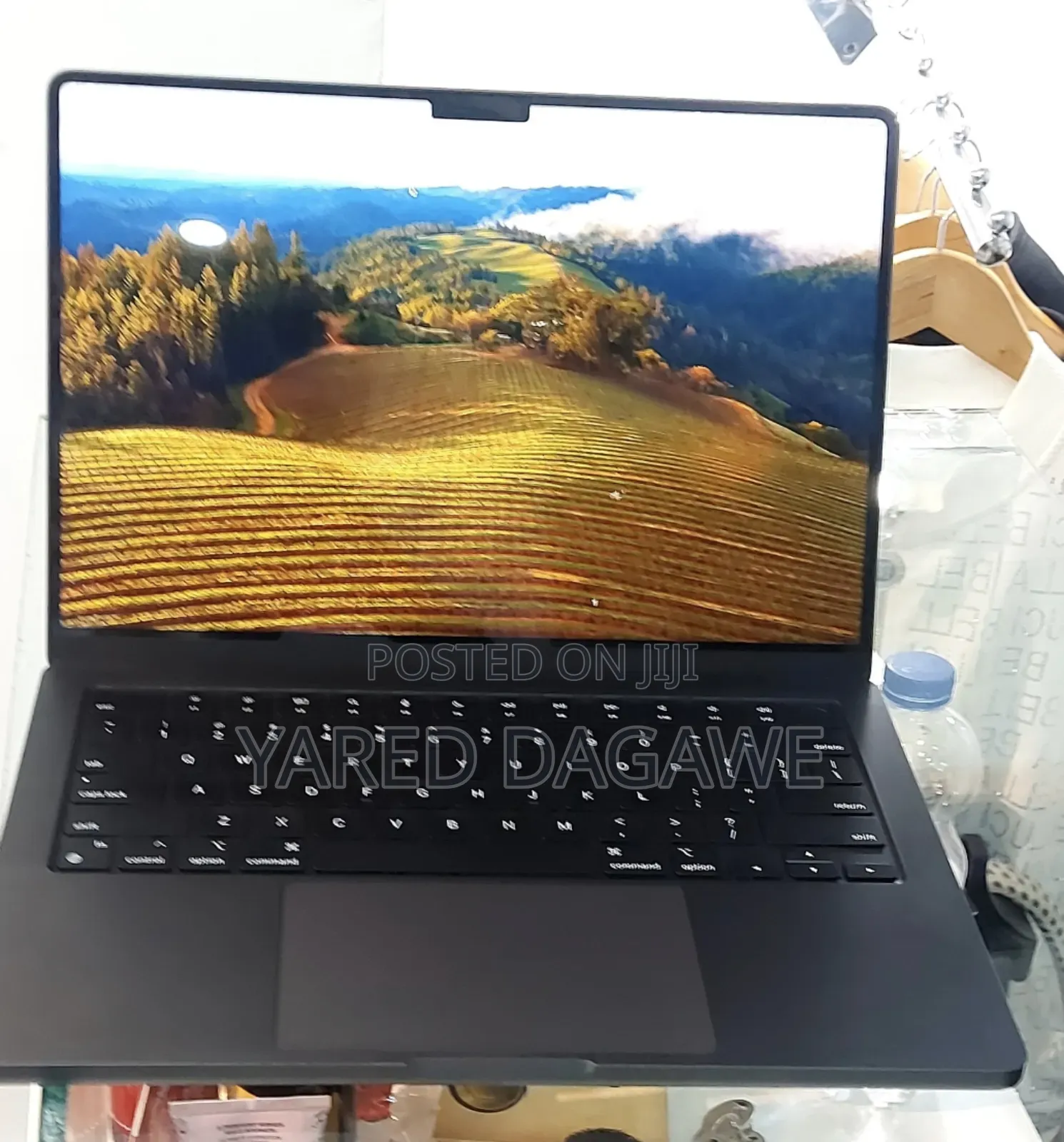 New Apple MacBook Pro 2023 M3 14-Inch 18GB Apple M3 Pro SSD 512GB