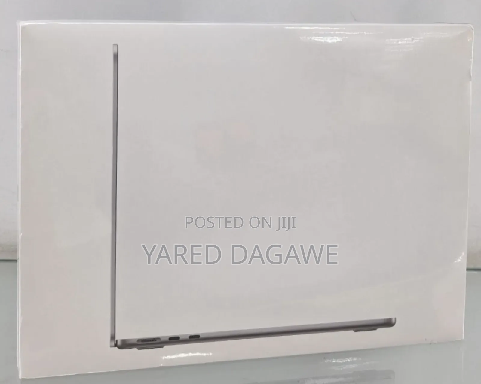 New Laptop Apple MacBook Air 2022 M2 16GB Apple M2 SSD 256GB