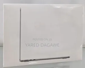 New Laptop Apple MacBook Air 2022 M2 16GB Apple M2 SSD 256GB