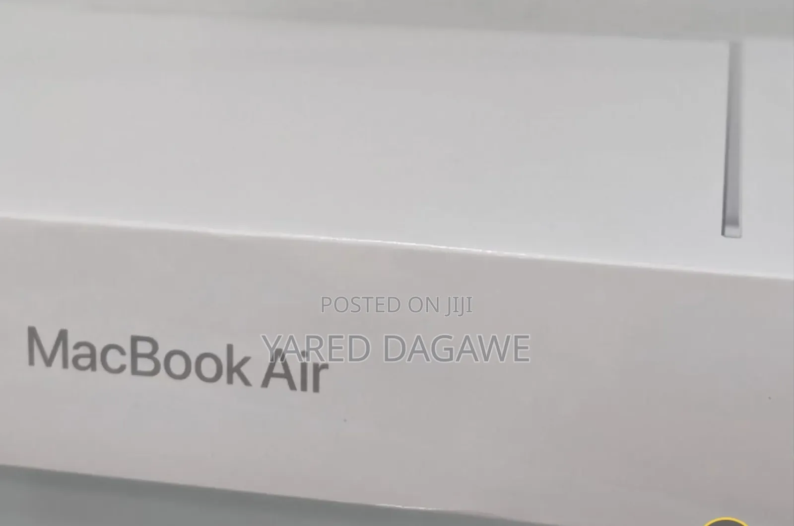 New Laptop Apple MacBook Air 2022 M2 16GB Apple M2 SSD 256GB