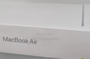 New Laptop Apple MacBook Air 2022 M2 16GB Apple M2 SSD 256GB