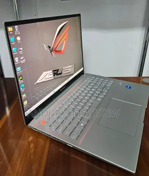 New Laptop Asus VivoBook 15 X505BA 16GB Intel Core I5 SSD 512GB