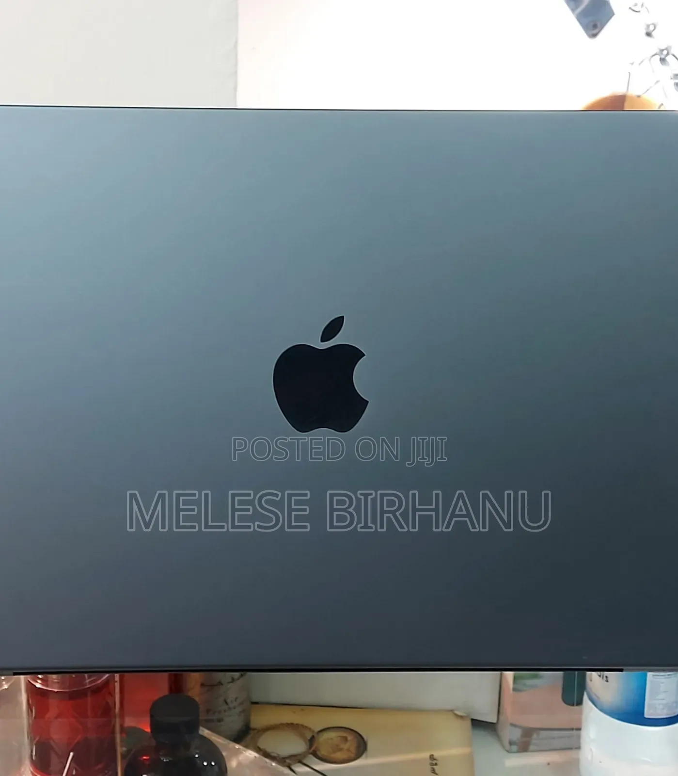 New Apple MacBook Pro 2023 M3 14-Inch 18GB Apple M3 Pro SSD 512GB