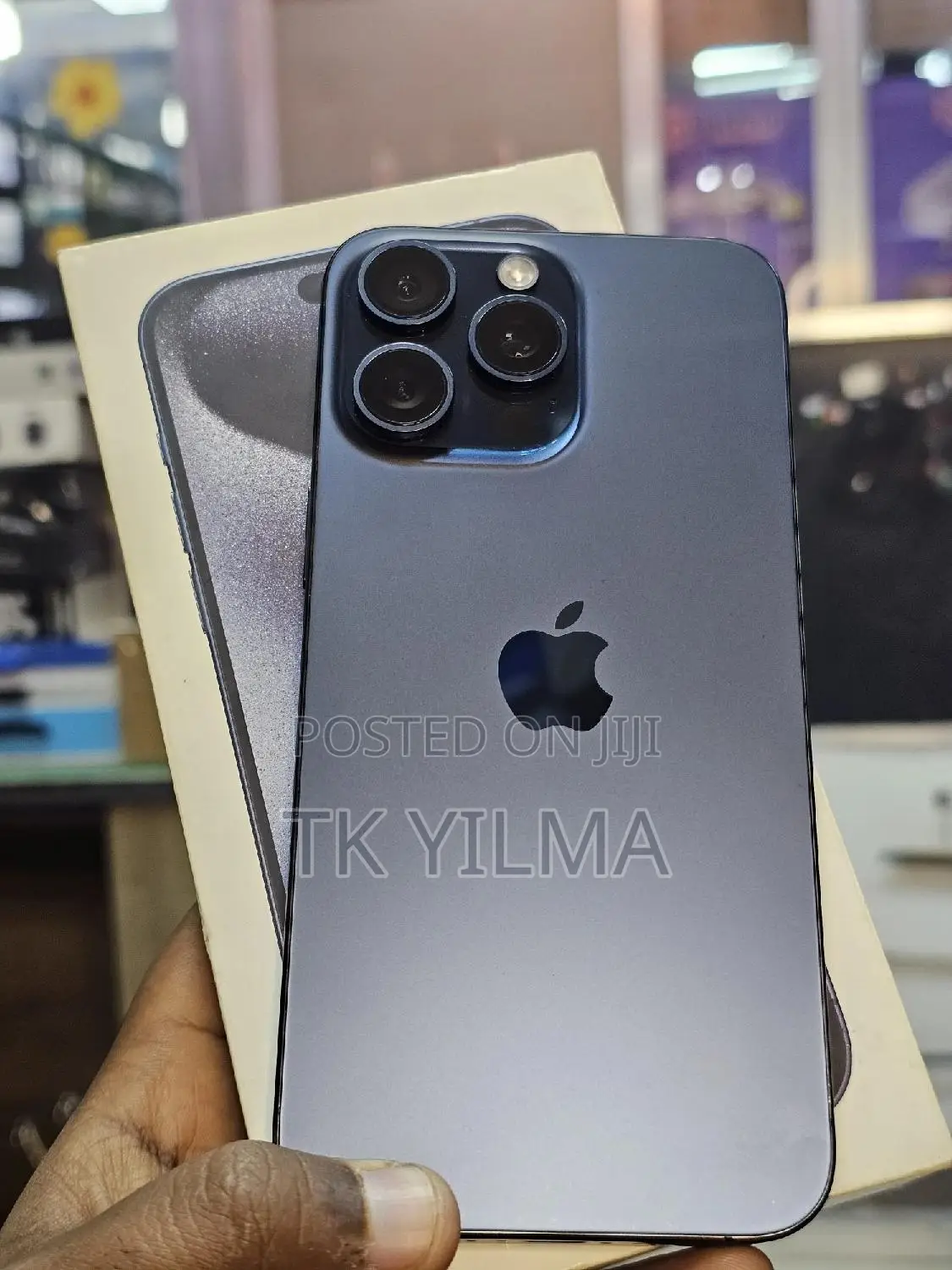 Apple iPhone 15 Pro Max 256 GB