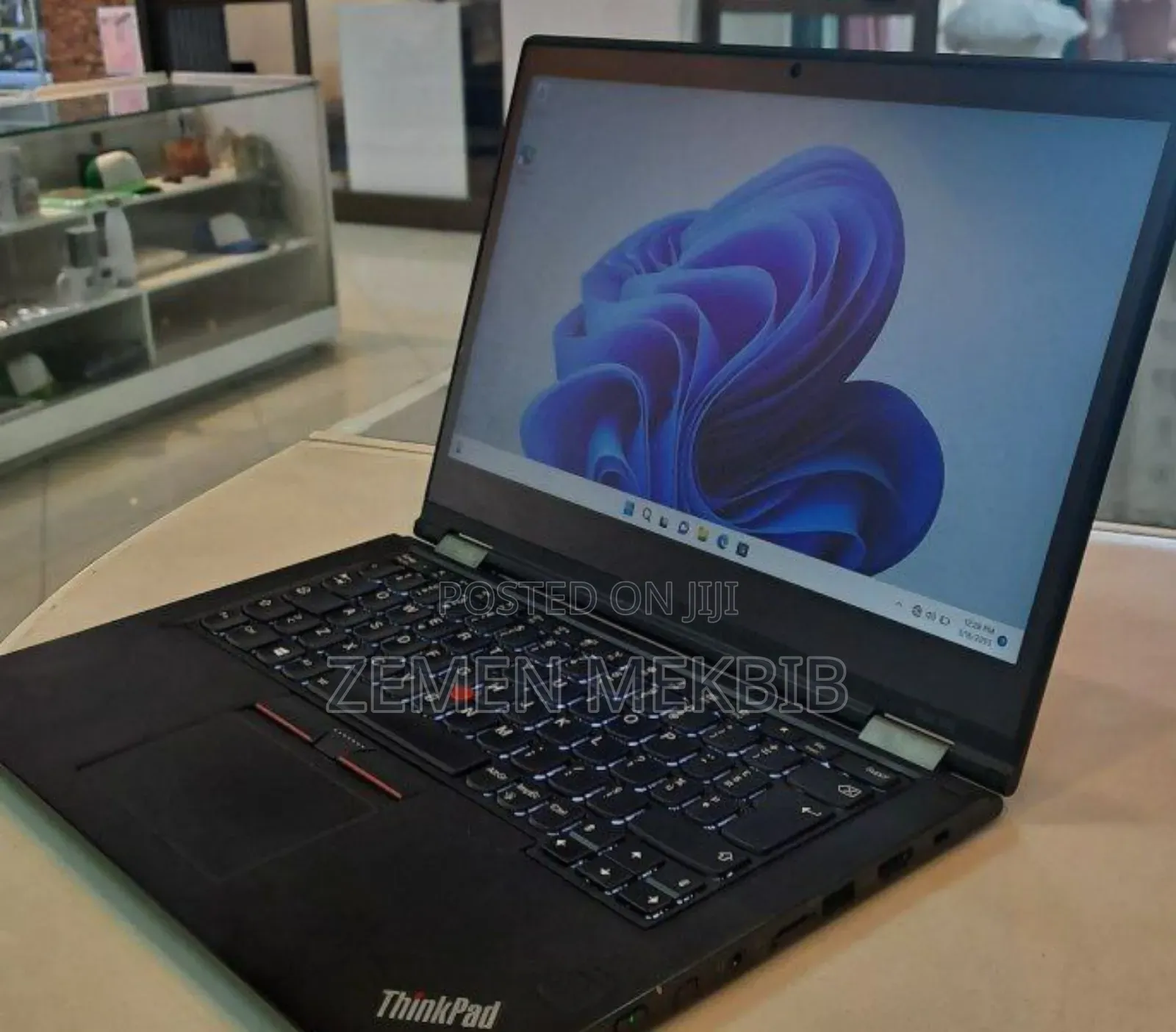 New Laptop Lenovo ThinkPad Yoga 8GB Intel Core I5 SSD 512GB