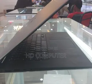 Photo - New Laptop Dell Precision 15 3520 16GB Intel Core I9 SSD 512GB