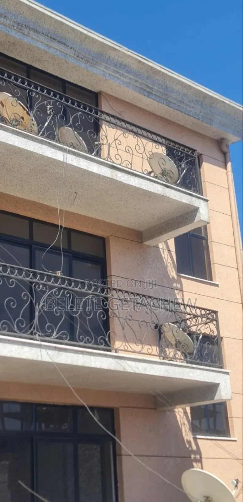 5bdrm House in Meta Jacros, G+2, Bole for sale