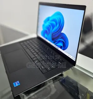 New Laptop Dell XPS 15 32GB Intel Core I7 SSD 512GB