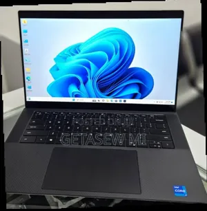 New Laptop Dell XPS 15 32GB Intel Core I7 SSD 512GB