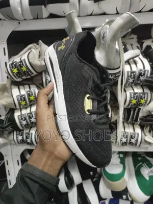 Under Armour Fashion Shoes