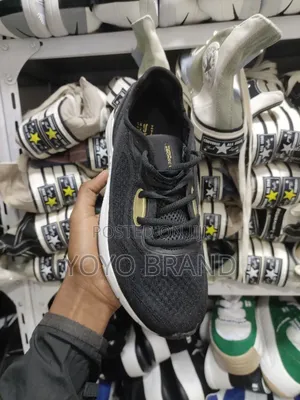 Under Armour Fashion Shoes