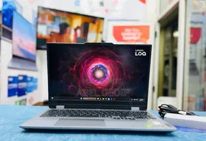 New Laptop Lenovo LOQ 15IRH8 20GB AMD Ryzen 5 SSD 512GB
