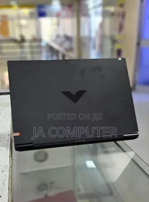 New Laptop HP Victus 16 16GB Intel Core I7 SSD 512GB