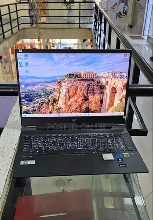 New Laptop HP Victus 16 16GB Intel Core I7 SSD 512GB