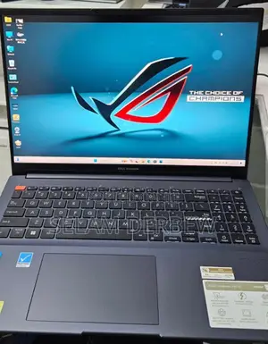 Photo - Laptop Asus VivoBook 15 X505BA 16GB Intel Core I5 SSHD (Hybrid) 512GB