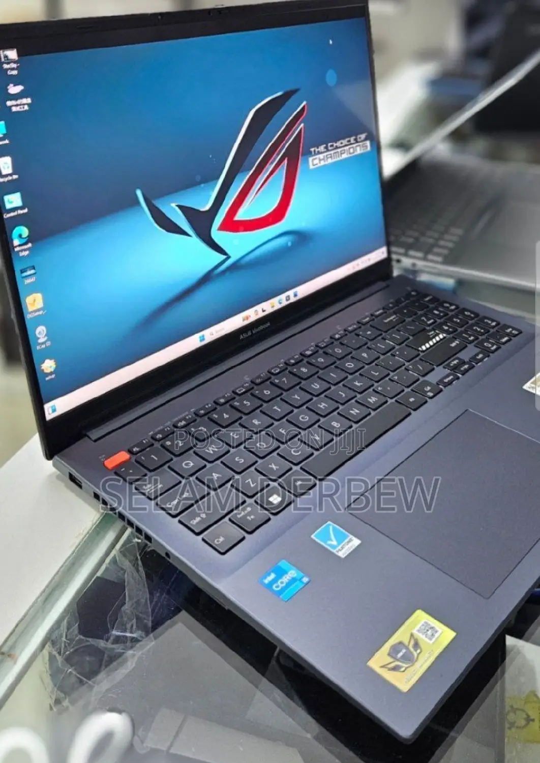 Laptop Asus VivoBook 15 X505BA 16GB Intel Core I5 SSHD (Hybrid) 512GB