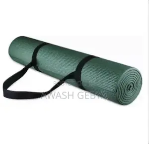 Photo - Yoga Mat 8mm Is a Non-Slip,