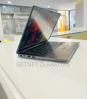 New Laptop Dell Latitude 5300 8GB Intel Core I5 SSD 512GB