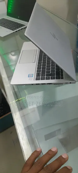 New Laptop HP EliteBook 840 G8 16GB Intel Core I7 SSD 512GB