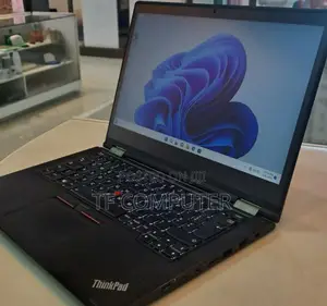 Photo - New Laptop Lenovo ThinkPad Yoga 370 8GB Intel Core I5 SSD 512GB